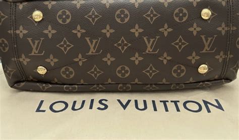 portascarpe replica louis vuitton|real louis vuitton.